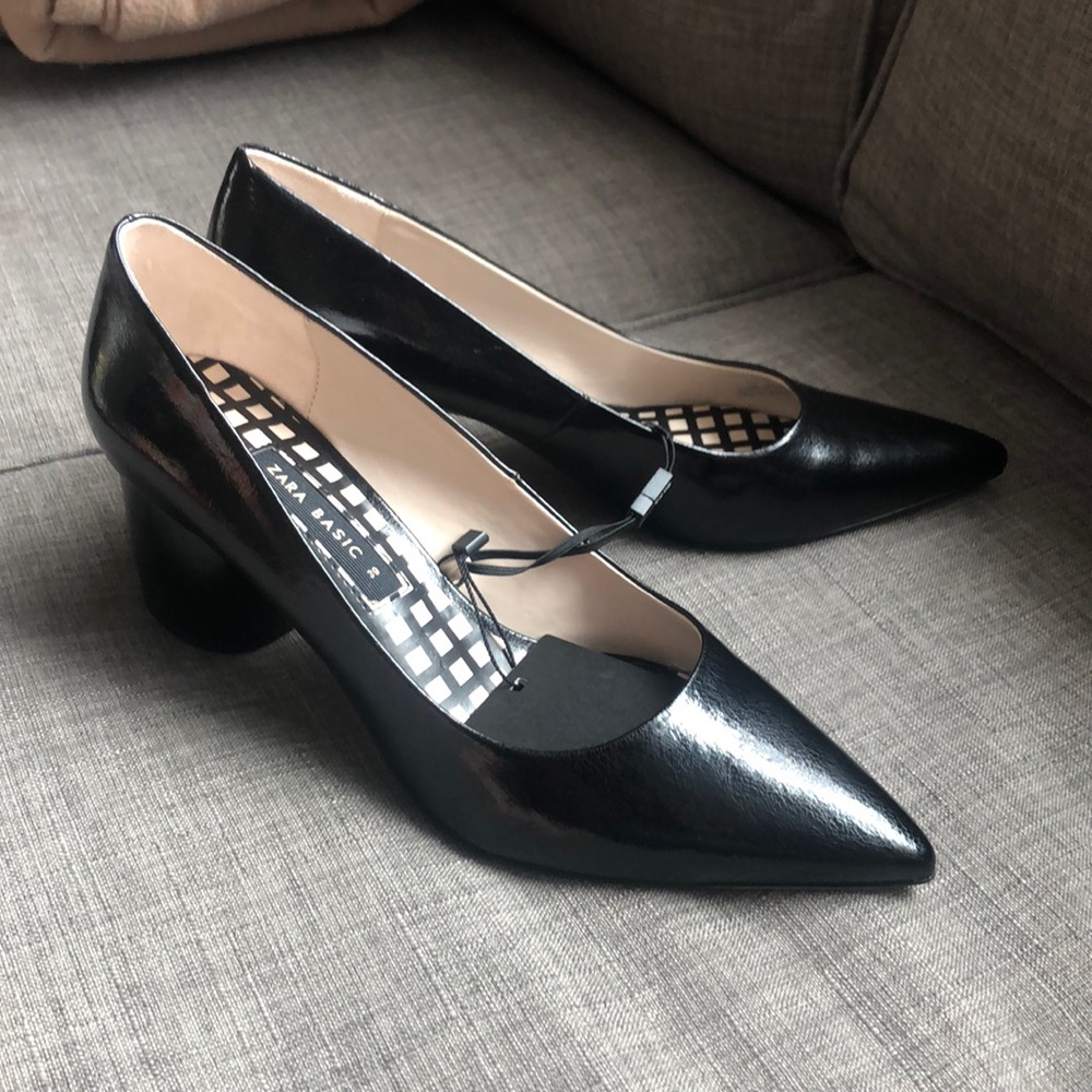 Brand new black Zara heels size 9